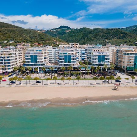 Mustafa Suites Вльора Екстер'єр фото